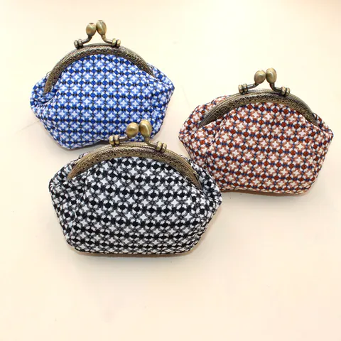 Vintage Canvas Portemonnee Met Kusssluiting En Parelgreep Retro Ruitjes Schelpvorm Mini Wallet Voor Vrouwen Handgemaakte Stoffen Pouch