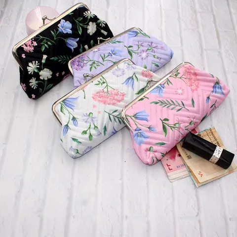Florale Gewatteerde Muntportemonnee Met Kusslot Vintage Clutch Tas Polyester Kleine Cosmetica Make-up Organizer Tas Voor Dames