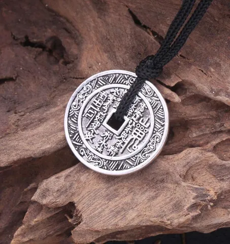 Vintage Alloy Bagua Amulet Pendant Necklace For Men Women Antique Silver Coin Protective Talisman Pendant With Black Cord