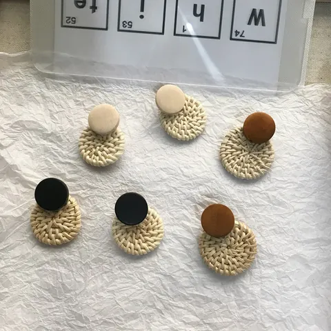Bohemian Rattan Woven Wood Stitching Geometric Round Stud Earrings For Women Vintage Pastoral Style Beach Vacation Jewelry