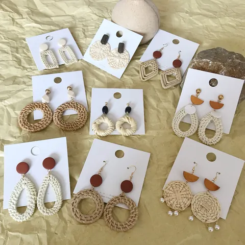 Bohemian Handmade Rattan Woven Drop Earrings For Women Geometric Straw Wood Bead Vacation Holiday Statement Jewelry Accessory