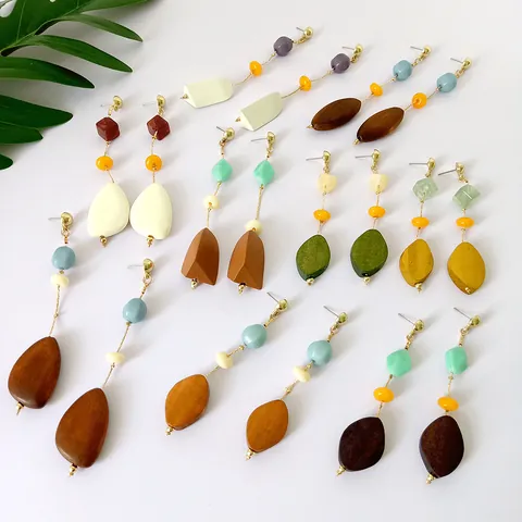 Pendientes Colgantes de Madera y Resina Geométricos Bohemios para Mujer Vintage Hechos a Mano Multicolor Patchwork Joyería
