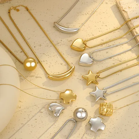Minimalistische Roestvrijstalen Slangenketting Halsketting voor Dames Goud Zilver Verguld Hart Ster Bal Kruis Geometrische Hanger