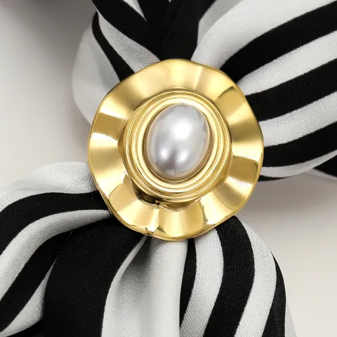 Stainless Steel Artificial Pearl Open Ring Dual Use Scarf Buckle Wavy Oval Geometric Gold Jewelry For Women Elegant Fashion Gift