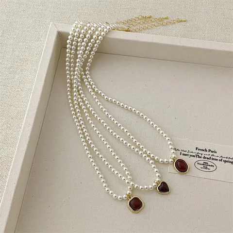 French Vintage Imitation Artificial Pearl Necklace Gold Plated Alloy Choker Deep Red Heart Square Oval Synthetic Stone Pendant Jewelry For Women