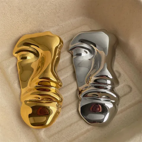 Vintage Abstract Human Face Brooch For Women Men Stainless Steel Irregular Face Mask Suit Pin Artistic Metal Jewelry Gift