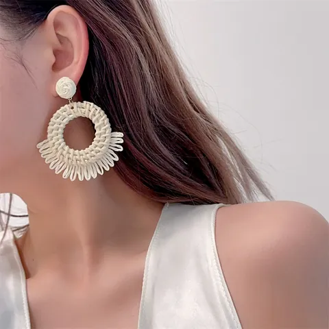 Böhmische Handgefertigte Raffia Geflecht Ohrringe Für Damen Übertriebene Geometrische Holzperlen Tropfenohrringe Strandurlaub Schmuck
