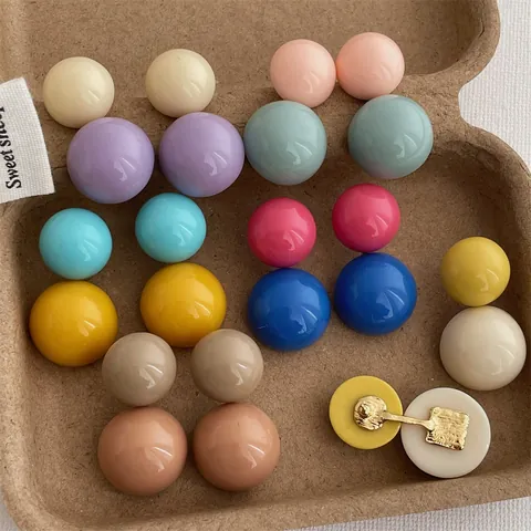 Orecchini a Bottone in Lega e Acrilico Dopamina Retro Blocchi di Colore Sfera Rotonda Impilata per Donna Gioielli