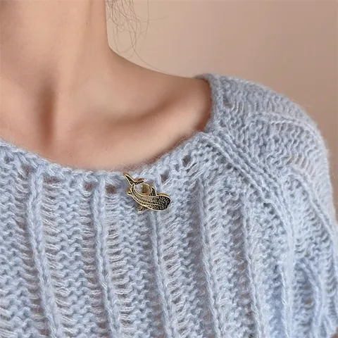 Set di Spille in Smalto a Forma di Squalo Balena e Orca Cartone Animato Costellazione Cielo Stellato Perni in Lega Placcata Oro Gioielli per Zaino Donna Uomo Regalo
