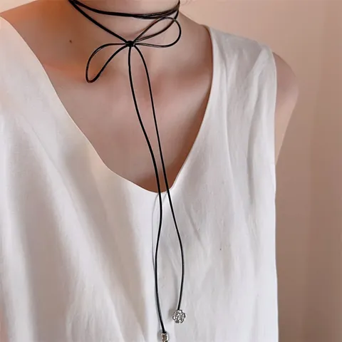 Collier Choker Tendance Avec Nœud Pour Femmes Chaîne De Cou En Ruban Réglable Avec Pendentif Fleur De Rose En Alliage Argent Bijoux Cadeau