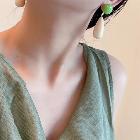 Vintage Acrylic Color Blocking Teardrop Drop Earrings For Women Minimalist Geometric Alloy Dangle Earrings Elegant Chic
