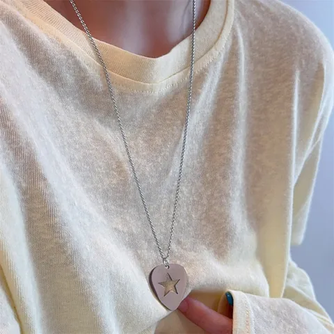Punk Hip Hop Pentagram Pendant Necklace Alloy Guitar Pick Shaped Hollow Star Bead Chain Necklace For Men Women Jewelry