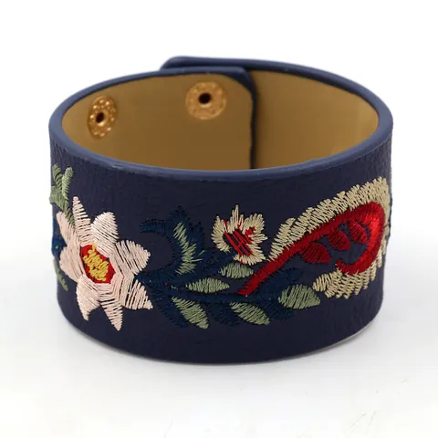 Ethnic Wide PU Leather Bracelet For Women Embroidery Paisley Floral Pattern Bohemian Cuff Jewelry With Metal Snap Buttons