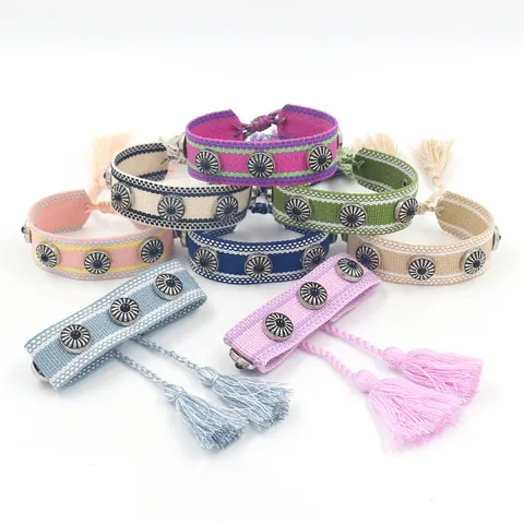 Boheems Handgeweven Kwastje Armband Met Legering Klinknagel Ingelegde Turkoois Stenen Verstelbaar Etnische Stijl Sieraden