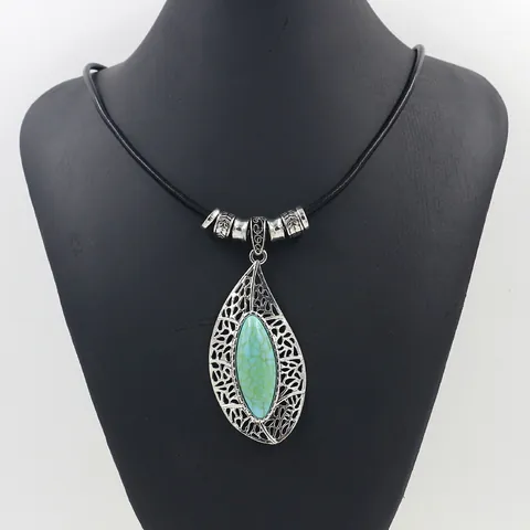 Vintage Alloy Filigree Leaf Butterfly Flower Pendant Necklace With Leather Cord Bohemian Turquoise Ethnic Jewelry For Women