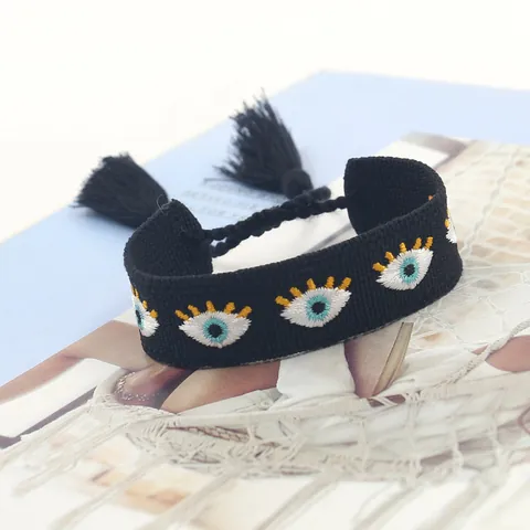 Boheems Geweven Borduurwerk Armband Voor Dames Boze Oog Maan Aardbei Patroon Kwastje Verstelbare Etnische Stof Polsband Sieraden