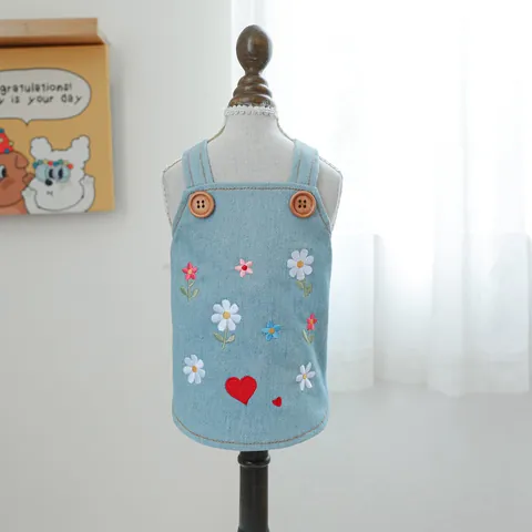 Pet Dog Denim Dress Daisy Heart Embroidery Puppy Cat Vest Clothes Small Dog Jean Skirt With Wood Buttons