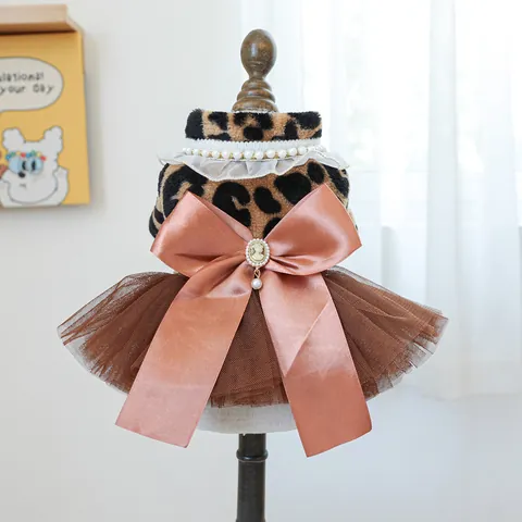 Elegant Leopard Plush Pet Dress With Satin Bow Tulle Mesh Skirt Artificial Pearl Decor Princess Wedding Party Clothes For Dogs Cats