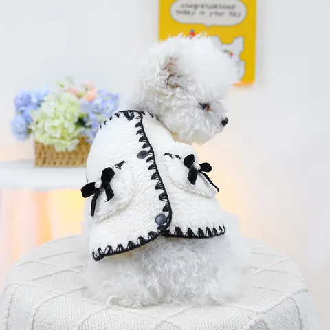 Winter Warm Pet Lamb Velvet Vest Elegant Contrast Trim Fleece Dog Clothing With Bows And Faux Artificial Pearls For Small Dogs Cats Puppy Coat