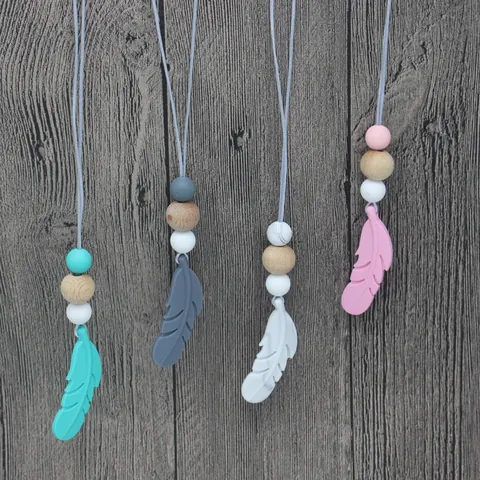 Baby Feather Teething Necklace Food Grade Silicone And Beech Wood Beads Soothing Molar Toy For Infants Toddlers BPA Free Chewable Pendant Necklace