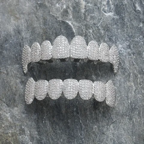 Hip Hop Iced Out Teeth Grillz Gold Silver Plated Copper Zirconia Top And Bottom Dental Grills For Performance Party Accessory