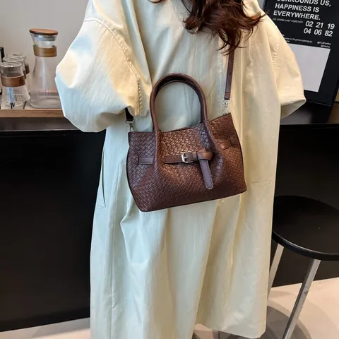 Bolso de Cubo Trenzado para Mujer Cuero PU Color Sólido Bolso de Hombro Con Correa Ajustable Bolso de Mano de Moda para el Trabajo Diario