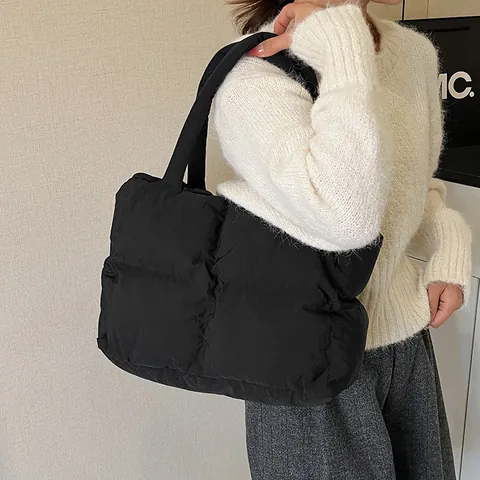 Borsa Tote Trapuntata da Donna Grande Capacità in Nylon Imbottita Borsa a Tracolla Tinta Unita Invernale Casual Pendolare per Donna