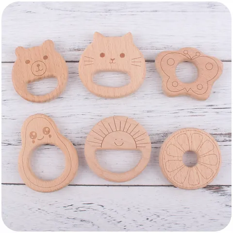 Natural Beech Wood Baby Teether Cartoon Animal Shape Wooden Molar Toy For Infants Newborns Grasping Ring Gift