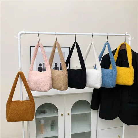 Women Faux Lamb Wool Plush Shoulder Bag Solid Color Tote Handbag For Autumn Winter Casual Daily Trendy Soft Furry Bag