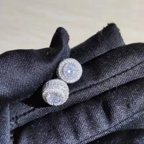 Hip Hop Round Micro Pave Zirconia Copper Stud Earrings For Men Women Iced Out Bling Geometric Retro Jewelry Accessory