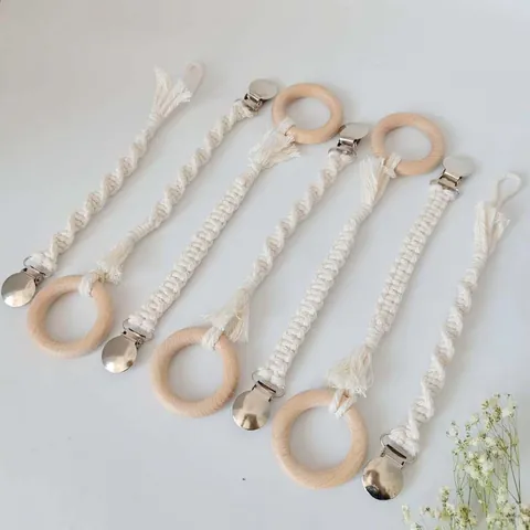 Handmade Cotton Rope Pacifier Clip With Natural Beech Wood Ring Bohemian Style Baby Teether Chain For Infants Newborns