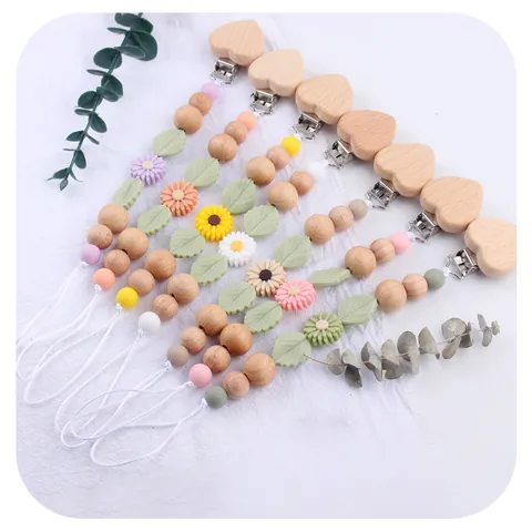 Silicone Pacifier Clip Beech Wood Heart Clip Beaded Chain Sunflower Daisy Baby Teething Toy Soothing Chain For Infant