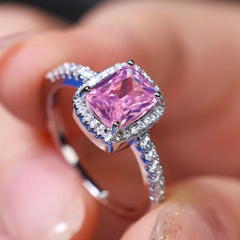 Luxurious Copper Rectangular Zirconia Halo Ring For Women White Gold Plated Inlaid CZ Wedding Party Jewelry Finger Ring