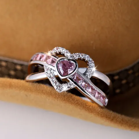 Romantic Heart Ring Pink Zirconia Copper Band Rhinestone Inlaid Fashion Jewelry For Women Valentine Day Gift Silver Color