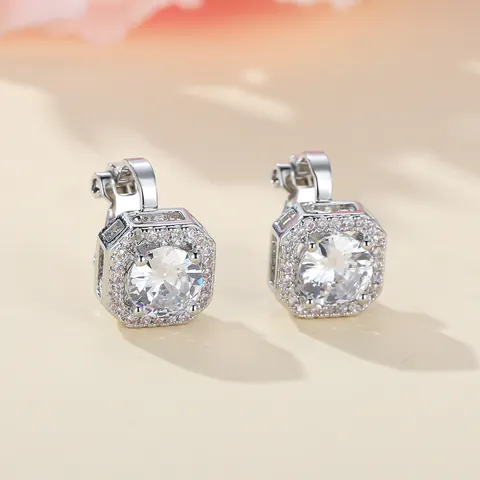 Elegante Koperen Zirkoon Achthoek Oorclips Voor Vrouwen Geplatineerd Geometrische Halo Oorknopjes Feest Sieraden Cadeau