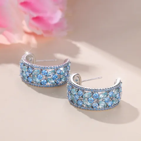 Boucles d'Oreilles Créoles en Forme de C en Zirconia au Design Unique Ajouré pour Femmes Cuivre Tige en Argent Sterling 925 Bijoux Elégants