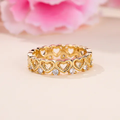 Minimalist Hollow Heart Ring For Women Gold Plated Copper Round White Zirconia Eternity Band Wedding Party Fashion Jewelry