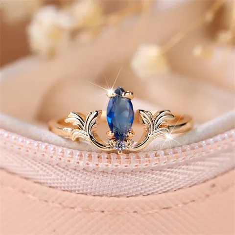 French Vintage Royal Blue Marquise Zirconia Gold Plated Copper Ring For Women Elegant Feather Leaf Hollow Finger Jewelry