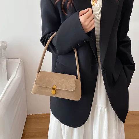 Women Retro PU Leather Underarm Bag Vintage Simple Solid Color Shoulder Bag With Gold Metal Lock Casual Fashion Handbag