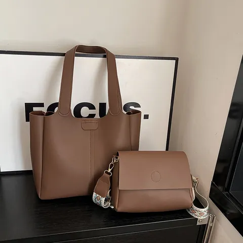 Urban Minimalist Women PU Leather Tote Bag and Crossbody Bag Large Capacity Shoulder Bag With Sewing Thread Details