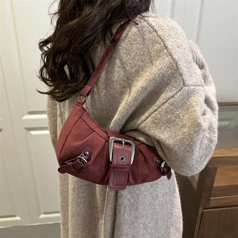 Bolso de Axila Vintage Fruncido para Mujer Moda Hebilla Metálica Grande Bolso de Hombro Color Sólido Textura Ante Bolso Tote Conmutación Ropa de Calle Bolso