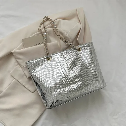 Damen Metallic PU Leder Shopper Mode Schlangenmuster Geprägt Große Kapazität Umhängetasche Mit Kettenriemen Lässige Alltags Handtasche