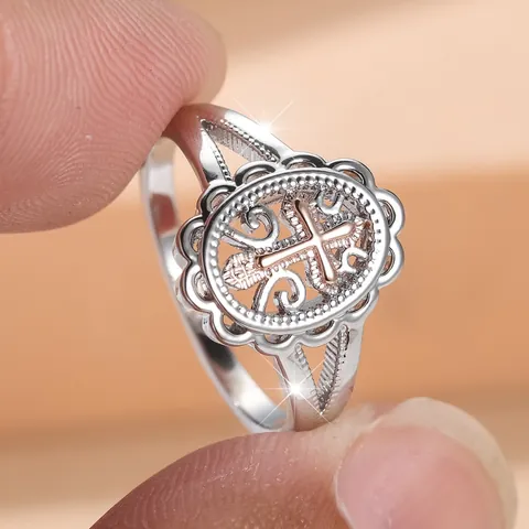 Vintage Two Tone Hollow Cross Filigree Oval Ring Retro Rose Gold Silver Plated Copper Religious Statement Ring For Women Men