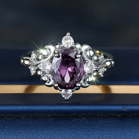 Vintage Luxe Ovale Paarse Steen Ring Verzilverd Koper Cluster Zirkonia Ring Voor Vrouwen Bruiloft Verloving Sieraden