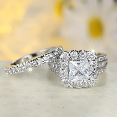 Lujoso Juego de Anillos de Boda de Zirconia con Corte de Princesa Cuadrado para Mujer Cobre Plateado Anillo de Compromiso Halo