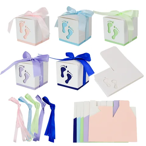 Opengewerkte Babyvoetafdruk Snoepdozen Met Satijnen Lint Voor Baby Shower Party Gunsten Europese Stijl Vierkante Papieren Geschenkdozen