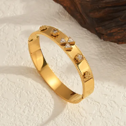 Vintage 18K Vergoldeter Edelstahl Armreif Für Damen Zirkonia Eingelegt Rose Herz Stern Kleeblatt Muster Eleganter Schmuck