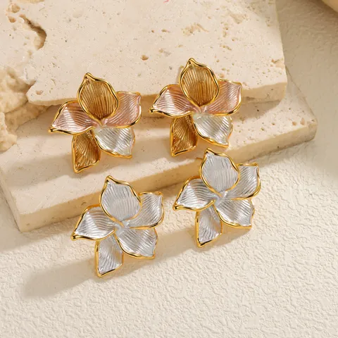 Pendientes de Botón de Acero Inoxidable Chapado en Oro de 18K Vintage Flor 3D para Mujer Retro Metálico Cepillado Joyería