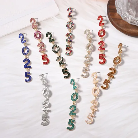 2025 Año Nuevo Número Pendientes Largos para Mujer Aleación Brillante Diamante de Imitación Perla de Imitación Joyería de Fiesta