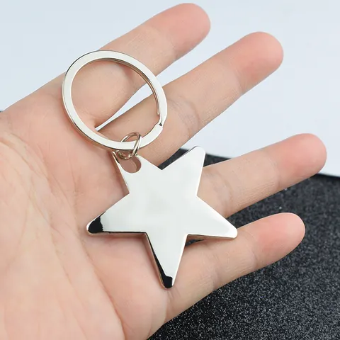 Portachiavi in Lega di Zinco Minimalista Stella a Cinque Punte Pendente in Argento Lucido Portachiavi Geometrico per Uomo Donna Regalo